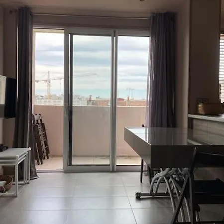 아파트 3 Pieces Avec Balcon *